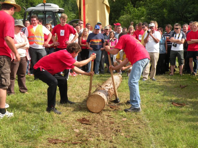 Regijske kmečke igre - Slomškova Ponikva 2009 - foto