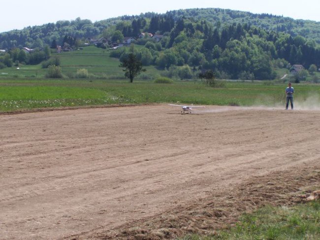 Pista - foto povečava