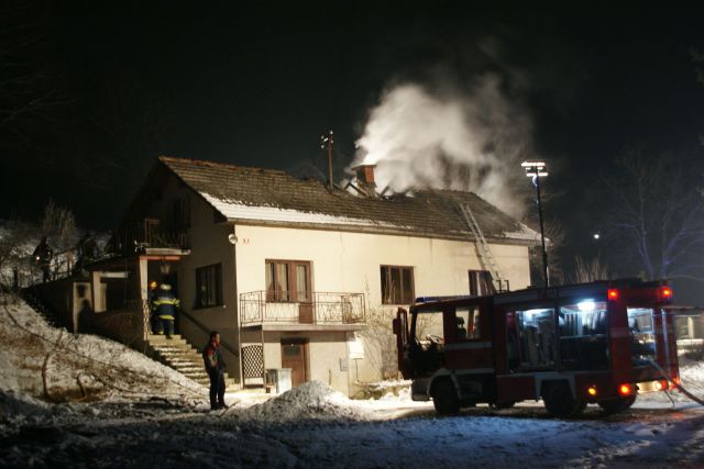 Požar Tratna - foto