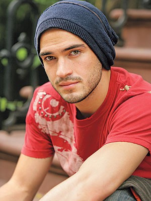 Alfonso Herrera (Miguel Arango) - foto povečava