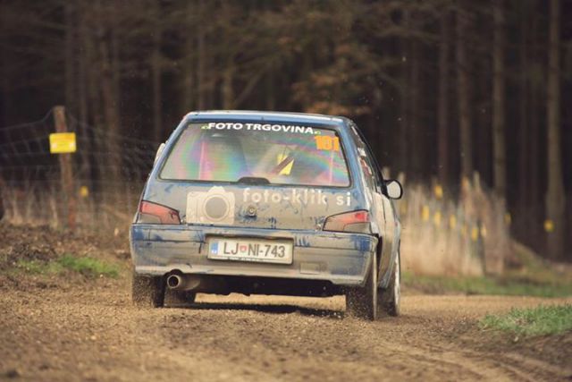 Peugeot 106 utrinki z dirk - foto