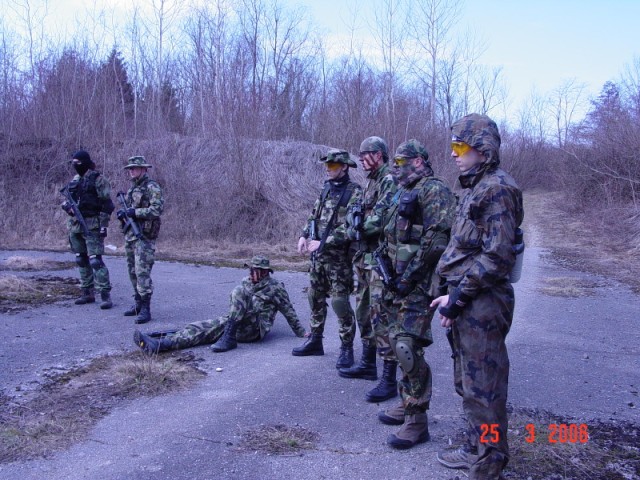 Fight v Krškem 26.3.06 - foto povečava