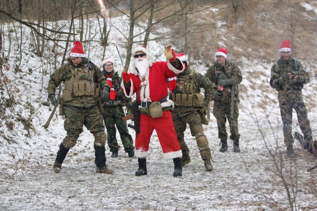 Božiček VS. Dedek Mraz 28.12.2008 - foto