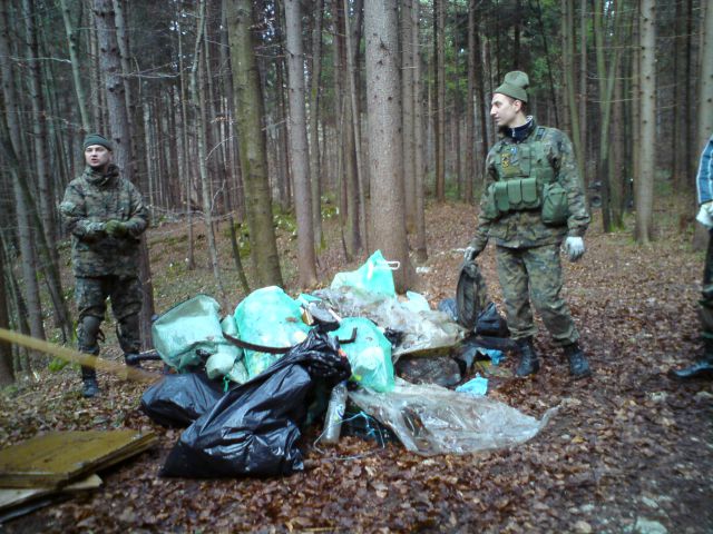 Čistilna akcija 5.12.2009 - foto