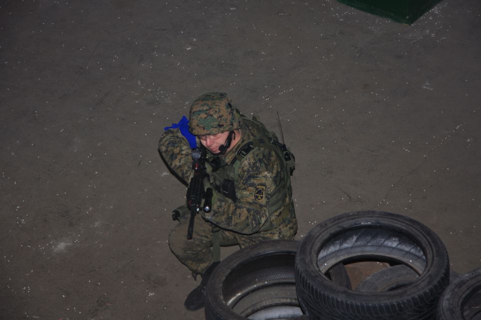 Airsoft arena budimpešta 20/21.11.10 part II - foto povečava