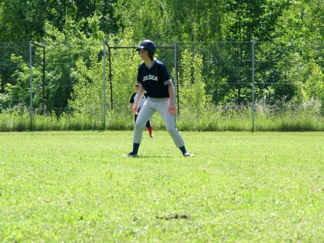 Softball turnir 4.6.2006 (Jez:Lis) - foto