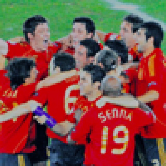 Avy 100x100 - foto