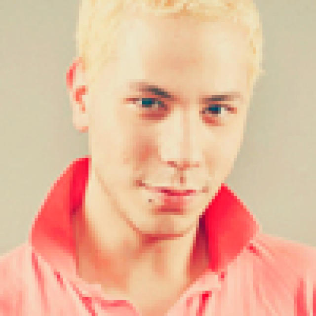 Avy 100x100 - foto