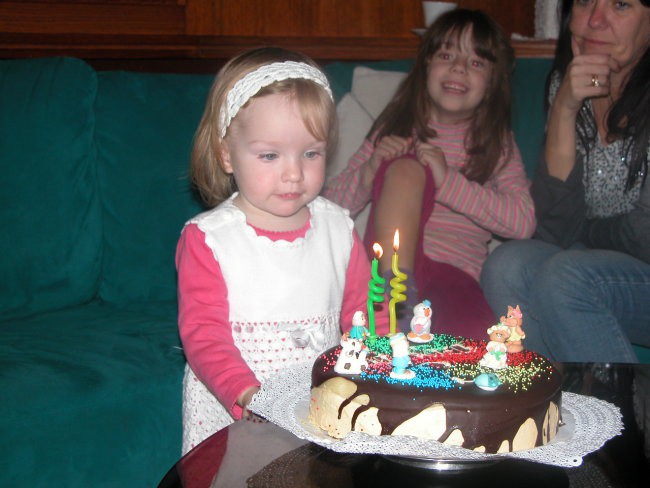 Lia Roza praznuje 2. rojstni dan (15.12.2007)
