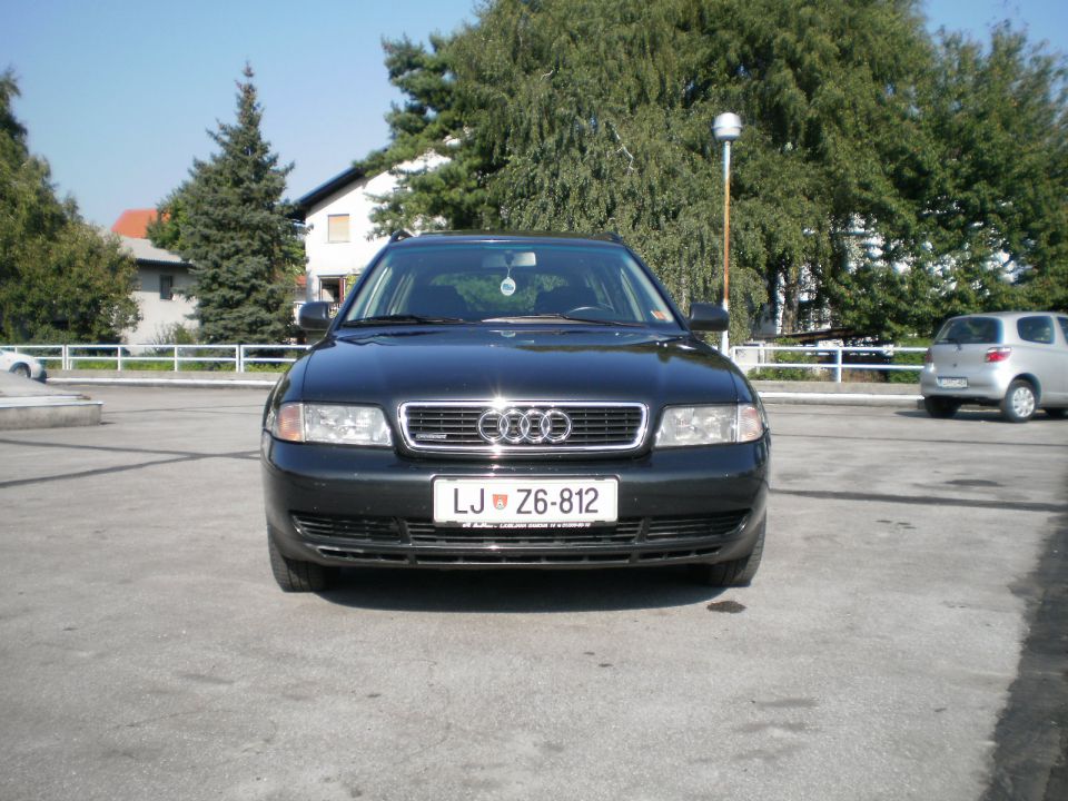 Audi A4 avant 2.8 V6 quattro - foto povečava