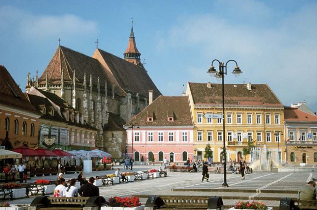 Braszowski rynek z Czarnym Kosciolem