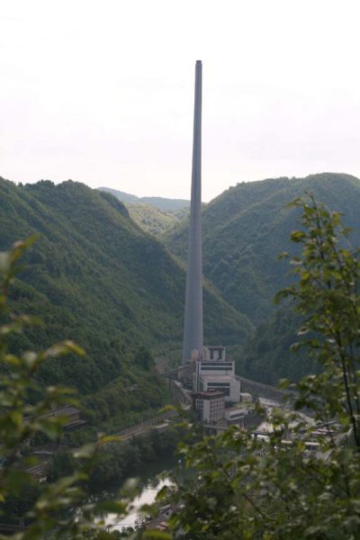 Trbovlje - najwyzszy komin w Europie, 360 m.
