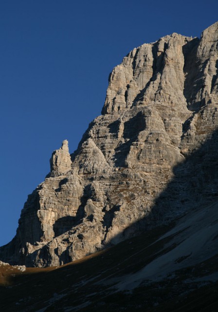 Montaž - drugi szczyt Alp Julijskich i zab Torre Dissteis