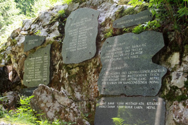Pomnik ofiar gor