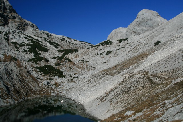 Jezero v Ledvicah, Poprovec