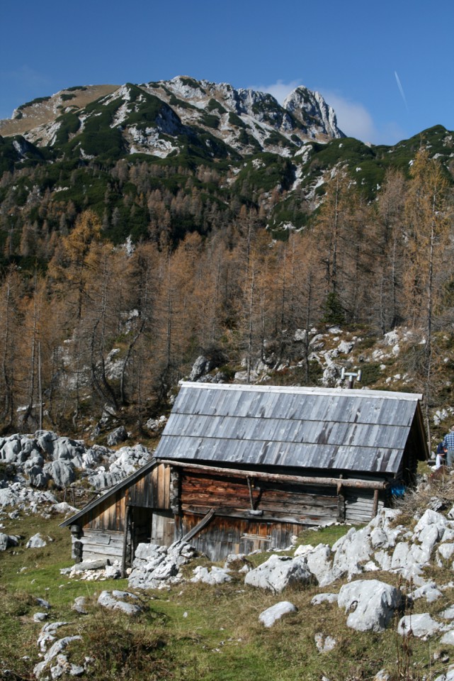 Planina Ovčarija, z tylu Tičarice