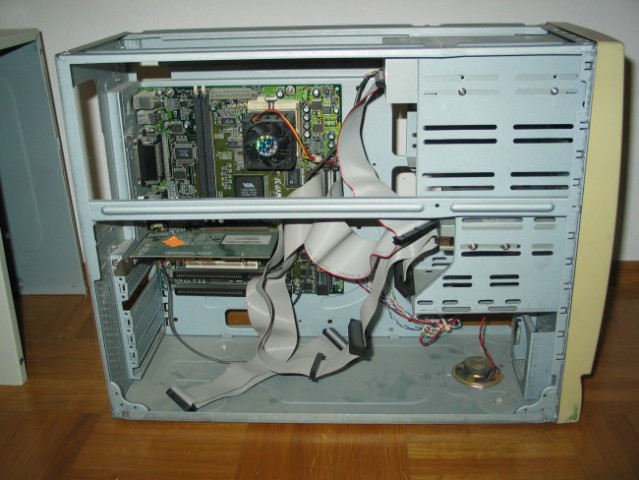 Računalnik 1 - foto