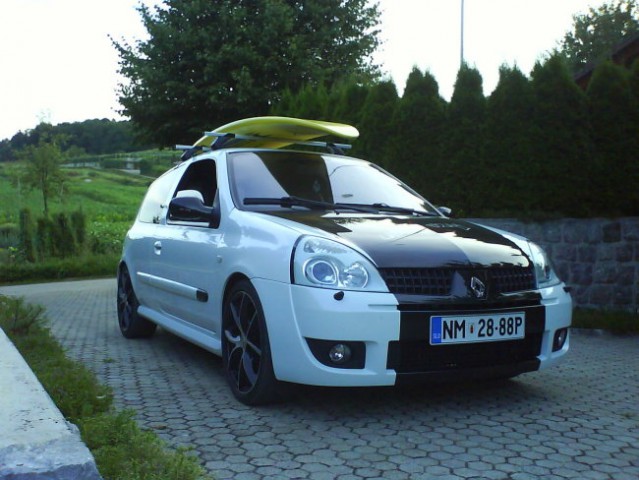 Clio  - foto