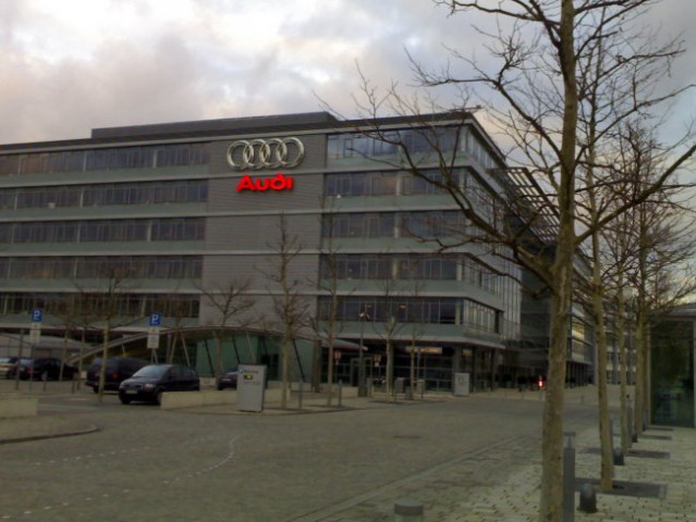 Sejem Audi - foto