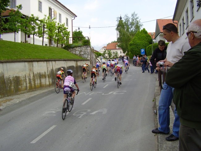 Komenda - foto povečava