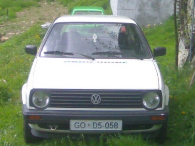 Golf 1.3 - foto