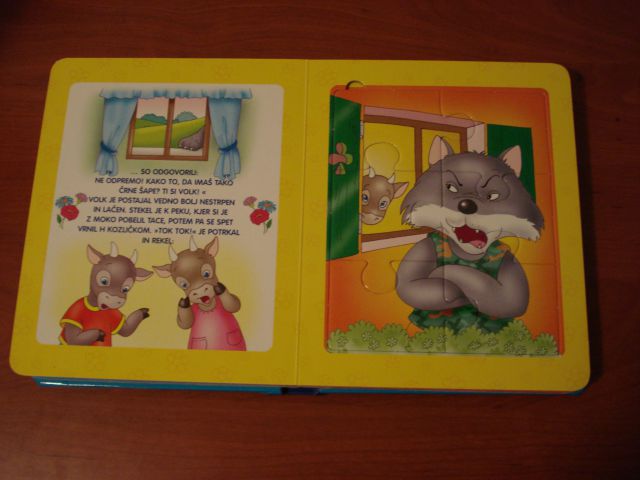 Knjigica - kombinacija zgodbice ter puzzle sestavljanke, cena 5 eur