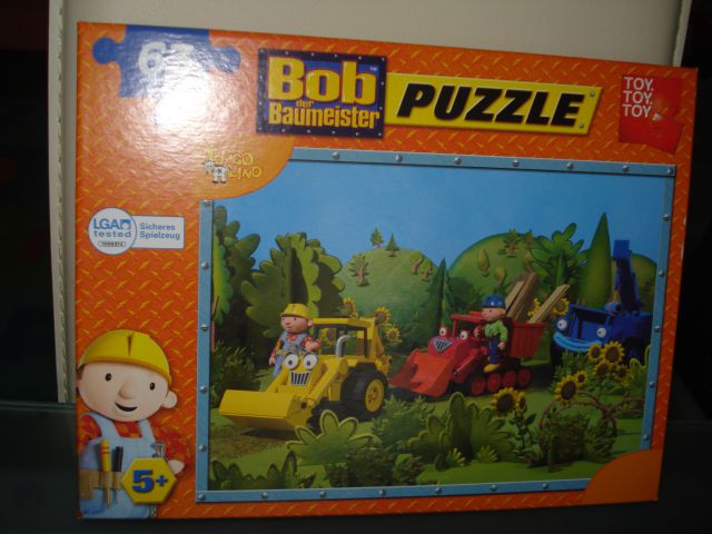 Puzzle Mojster Miha 63 kosov, cena 4 eur.