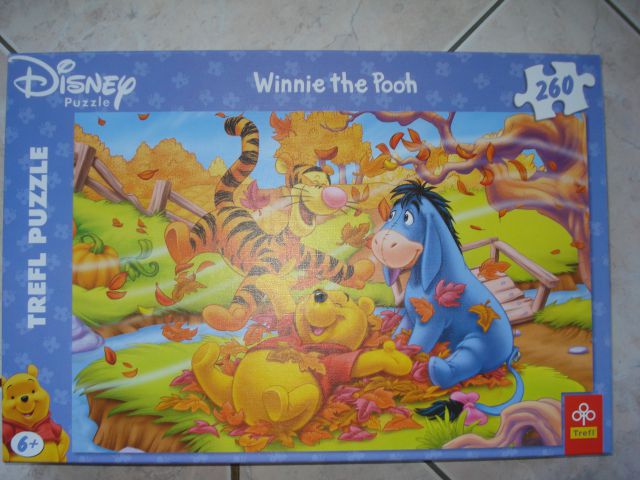 Puzzle Medvedek Pu 260 kos, cena 6 eur