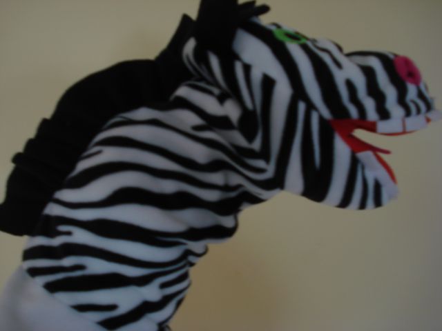 Ročna lutka Zebra, cena 4 eur