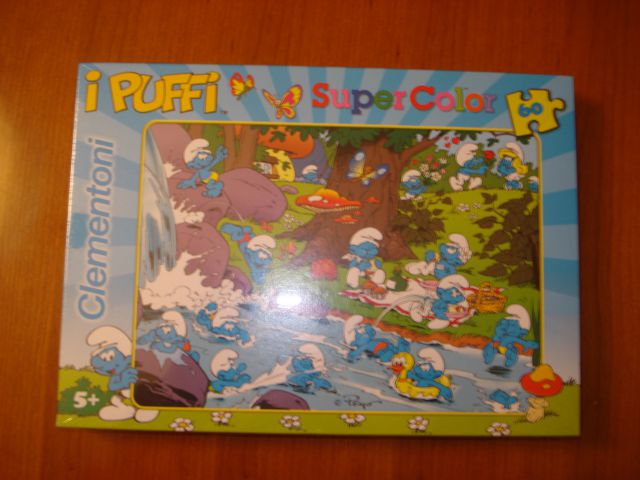Puzzle Smrkci, 60 kosov, nove še zapakirane cena 6 eur