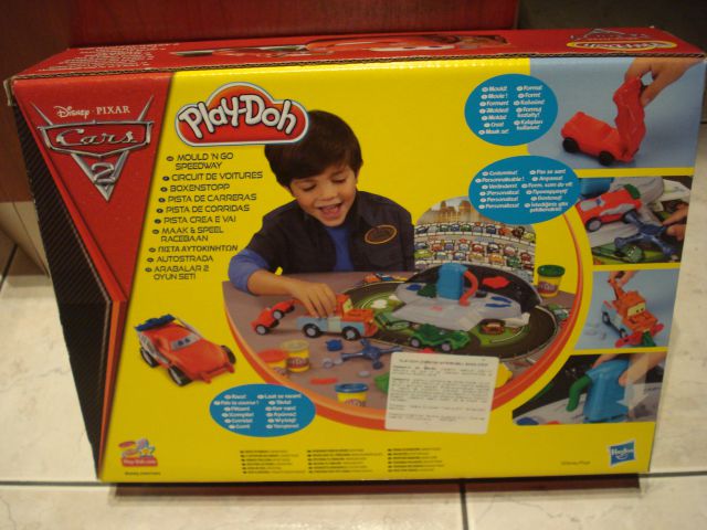 Set za ustvarjanje z plastelinom Play -Doh - Cars, cena 10 eur