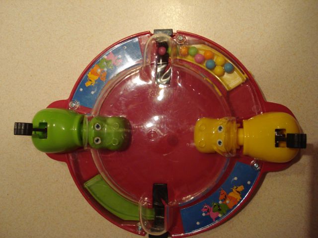 Igrica Hungry Hippos za dva, cena 4 eur