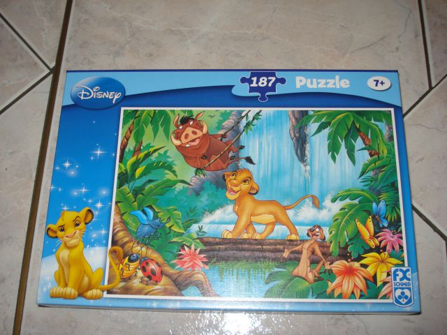 Puzzle Simba in prijatelji - 187 kosov - nove, 5€