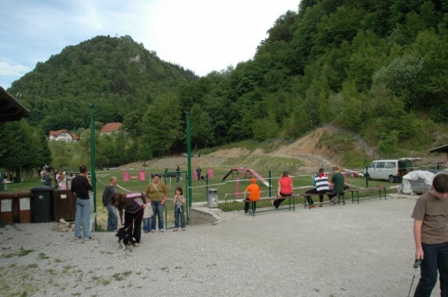 16.5.2008
VELIKI DRUŽINSKI PIKNIK DPMZ
v Kinološkem društvu v Zagorju ob Savi