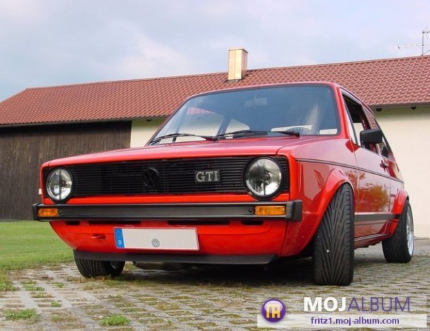 VW Golf mk1 - foto