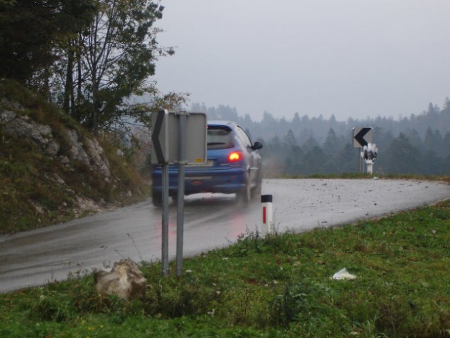 Rally postonjska jama - foto