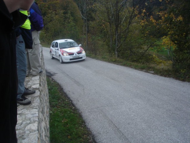 Rally postonjska jama - foto