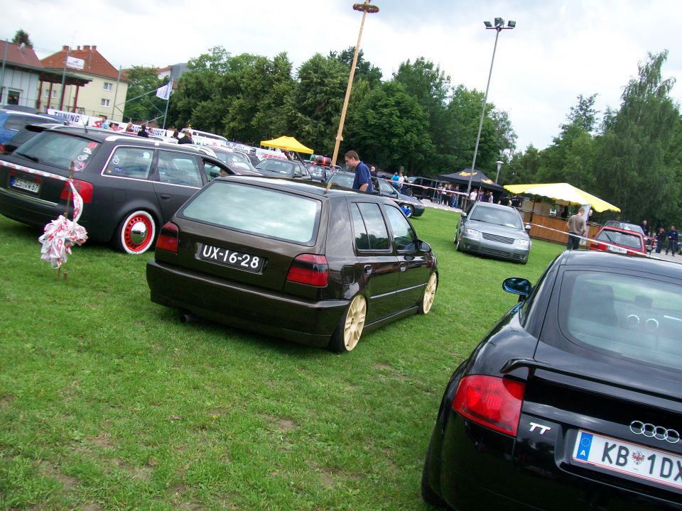 Low Car Scene 2011 - foto povečava