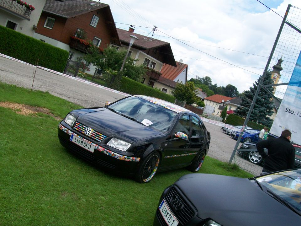 Low Car Scene 2011 - foto povečava