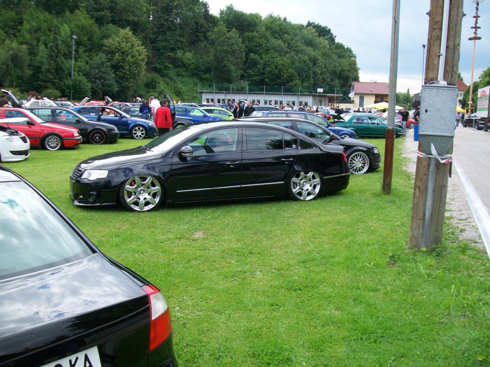 Low Car Scene 2011 - foto povečava