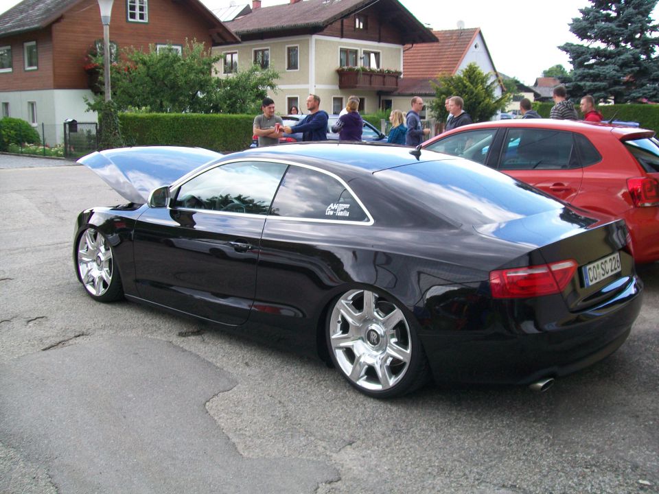 Low Car Scene 2011 - foto povečava