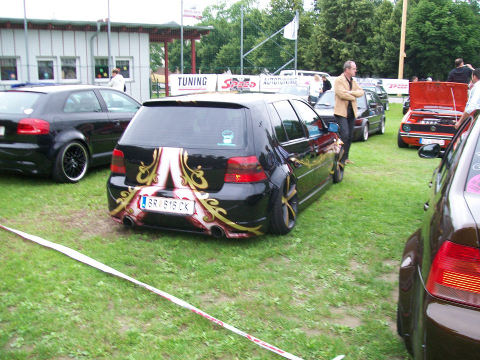 Low Car Scene 2011 - foto povečava