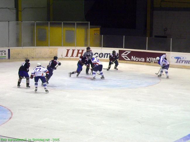 HK Maribor : KHL Zagreb 8:5 (1:1,3:2,4:2) - 0 - foto povečava