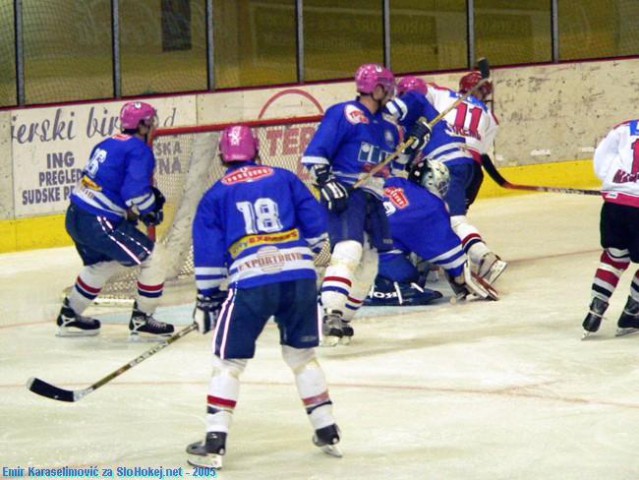 KHL Medveščak : HK Acroni Jesenice  4:6 (2:2, - foto