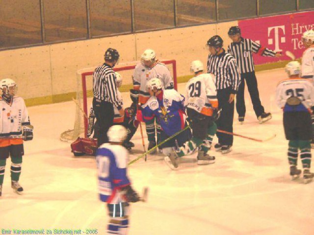 KHL Zagreb : HS Olimpija  6:5 (3:0,1:4,2:1) - - foto