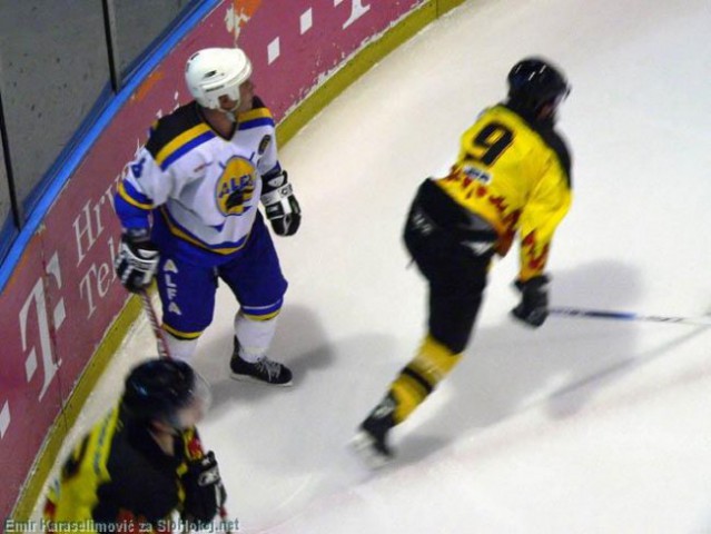 ŠD Alfa : KHL Mladost  3:2 (1:1,2:1,0:0) - 25 - foto