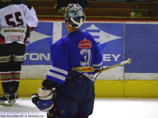 KHL Medveščak : DAC Invitel  2:3 OT (0:0,1:1, - foto