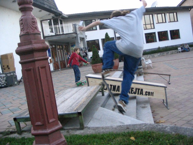 Na ploščadi, Šmarje pri Jelšah, 22. 10. 2005 - foto povečava