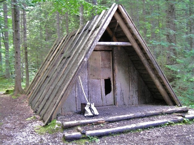 Oglarska koča
