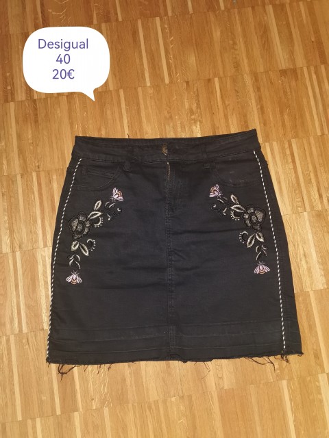 Žensko - foto